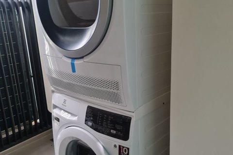 Condominio de 2 dormitorios en Bangkok, Tailandia № 143621 - foto 10