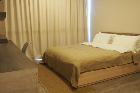 Condo in Watthana, Bangkok, Thailand, 2 bedrooms  № 138271 - photo 4