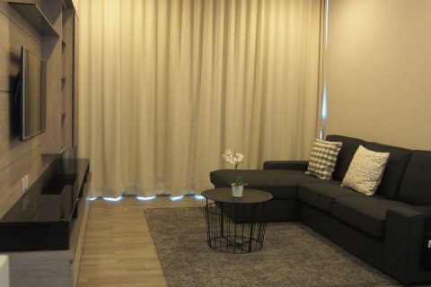 Condo in Watthana, Bangkok, Thailand, 2 bedrooms  № 138271 - photo 7