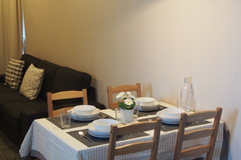 Condo in Watthana, Bangkok, Thailand, 2 bedrooms  № 138271 - photo 8