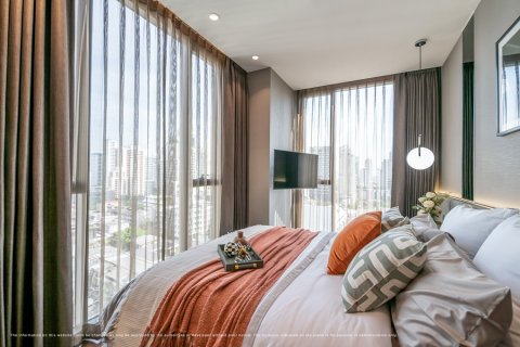 Condo in Bangkok, Thailand, 2 bedrooms № 165721 - photo 9