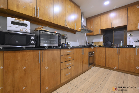 Condominio de 3 dormitorios en Bangkok, Tailandia № 188217 - foto 4