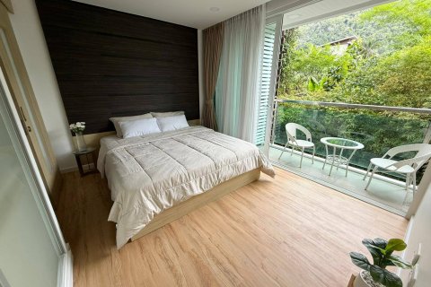 Apartamento de 2 habitaciones en Pattaya, Tailandia № 171370 - foto 4