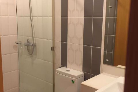 Condominio de 1 dormitorio en Ratchathewi, Bangkok, Tailandia № 48155 - foto 14