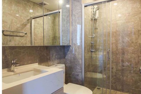 Condominio de 1 dormitorio en Huai Khwang, Bangkok, Tailandia № 48157 - foto 6