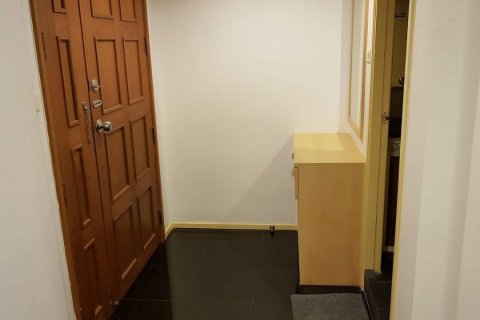 Condominio de 3 dormitorios en Bangkok, Tailandia № 65853 - foto 11