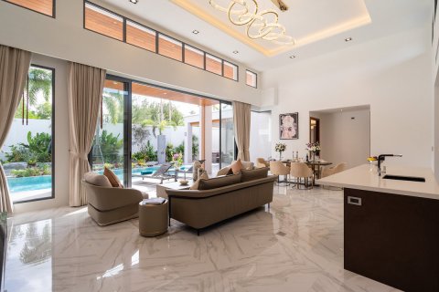 Casa de 4 dormitorios en Phuket, Tailandia № 65859 - foto 8