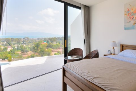 Chalet de 5 dormitorios en Phuket, Tailandia № 222404 - foto 11