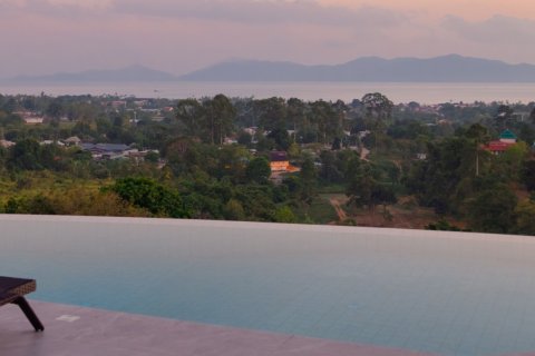 Chalet de 5 dormitorios en Phuket, Tailandia № 222404 - foto 26
