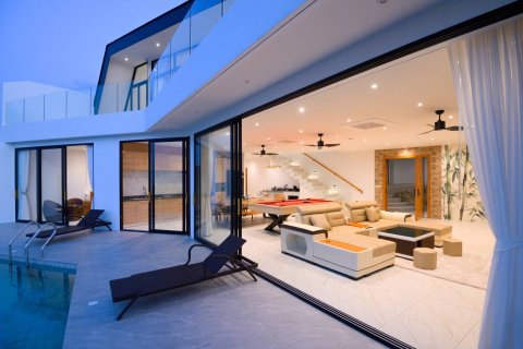 Chalet de 5 dormitorios en Phuket, Tailandia № 222404 - foto 6
