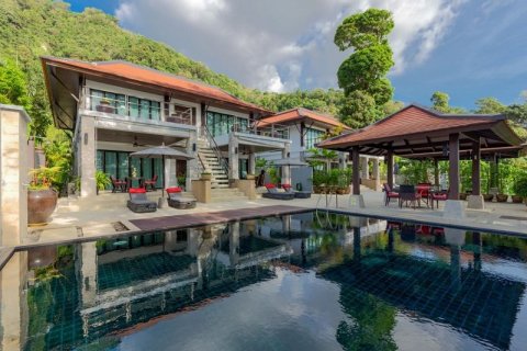 Villa in Kathu, Thailand 11 Schlafzimmer № 134026