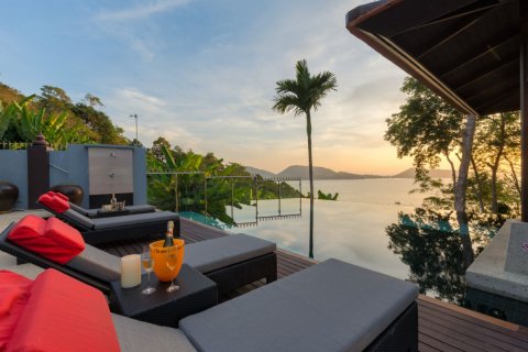 Chalet de 11 dormitorios en Kathu, Tailandia № 134026 - foto 25