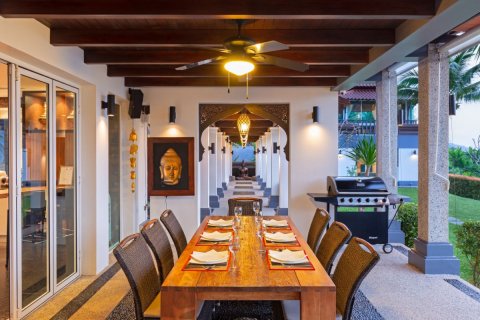 Chalet de 8 dormitorios en Kathu, Tailandia № 134030 - foto 11