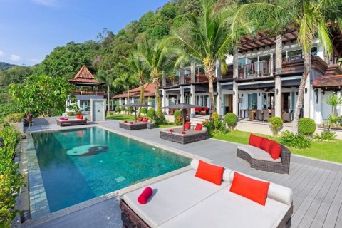 Chalet de 8 dormitorios en Kathu, Tailandia № 134030 - foto 2