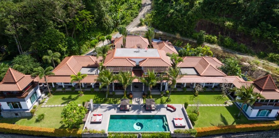 Chalet de 8 dormitorios en Kathu, Tailandia № 134030