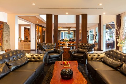 Chalet de 8 dormitorios en Kathu, Tailandia № 134030 - foto 16