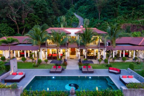 Chalet de 8 dormitorios en Kathu, Tailandia № 134030 - foto 4
