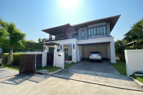 Chalet de 4 dormitorios en San Sai, Tailandia № 134029 - foto 3