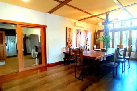 Chalet de 4 dormitorios en Hang Dong, Tailandia № 134025 - foto 13