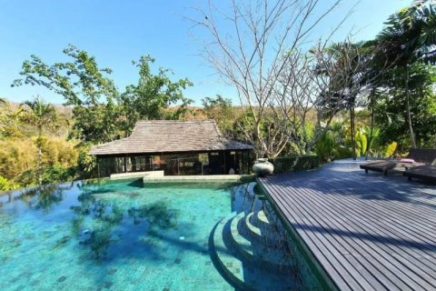 Chalet de 4 dormitorios en Hang Dong, Tailandia № 134025 - foto 4