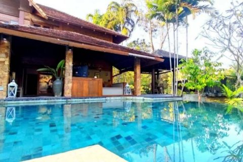 Chalet de 4 dormitorios en Hang Dong, Tailandia № 134025 - foto 3