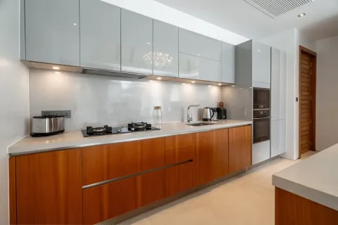 Casa de 3 dormitorios en Bang Tao, Tailandia № 153858 - foto 5