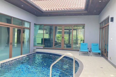 Villa in Phuket, Thailand 3 Schlafzimmer № 116683