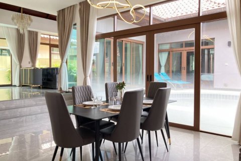 Villa in Phuket, Thailand 3 Schlafzimmer № 116683 - Foto 8