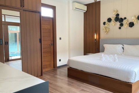 Chalet de 2 dormitorios en Phuket, Tailandia № 116686 - foto 9