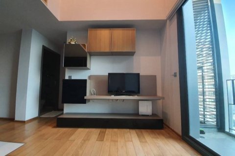Dúplex de 2 dormitorios en Khlong Toei, Bangkok, Tailandia № 116680 - foto 3