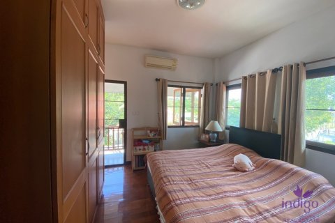 Casa de 3 dormitorios en San Sai, Tailandia № 55643 - foto 16