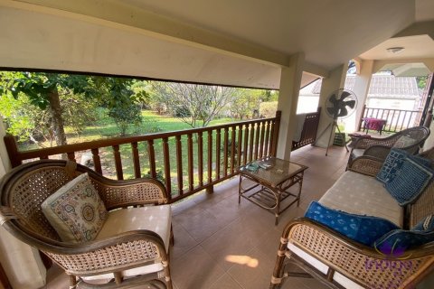 Casa de 3 dormitorios en San Sai, Tailandia № 55643 - foto 13