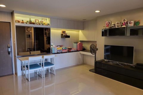 Condominio de 2 dormitorios en Phaya Thai, Bangkok, Tailandia № 47857 - foto 2