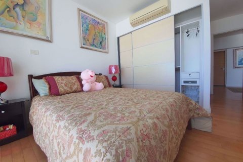Penthouse in Khlong Toei, Bangkok, Thailand 4 bedrooms № 47856 - photo 18