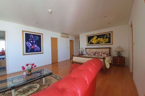 Penthouse in Khlong Toei, Bangkok, Thailand 4 bedrooms № 47856 - photo 14