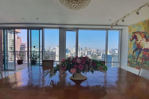 Penthouse in Khlong Toei, Bangkok, Thailand 4 bedrooms № 47856 - photo 7