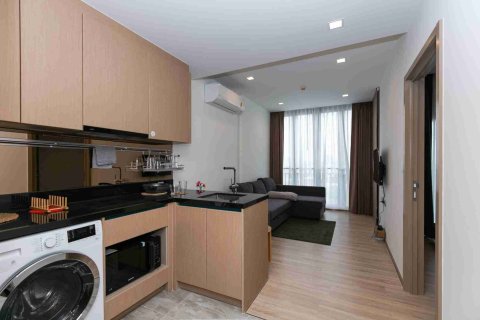Condominio de 1 dormitorio en Bangkok, Tailandia № 183701 - foto 9