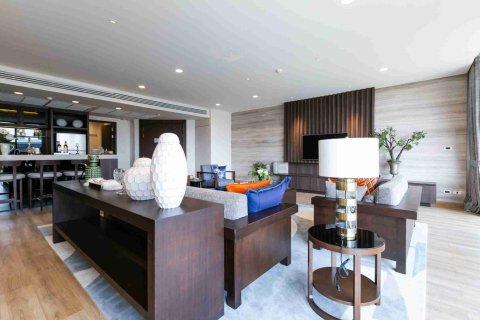 Condominio de 3 dormitorios en Bangkok, Tailandia № 183702 - foto 9