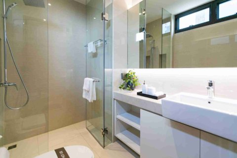 Condominio de 3 dormitorios en Bangkok, Tailandia № 183702 - foto 15