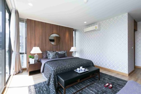 Condominio de 3 dormitorios en Bangkok, Tailandia № 183702 - foto 19