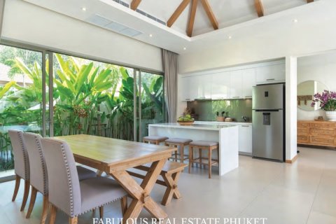 Chalet de 3 dormitorios en Bang Tao, Tailandia № 179789 - foto 8