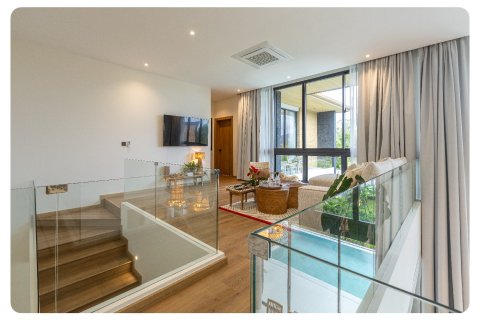 Villa in Chalong, Thailand 5 Schlafzimmer № 170252 - Foto 8