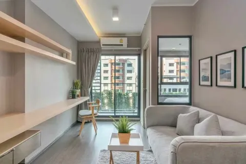 Studio in the Condo in Phra Khanong, Bangkok, Thailand  № 162917