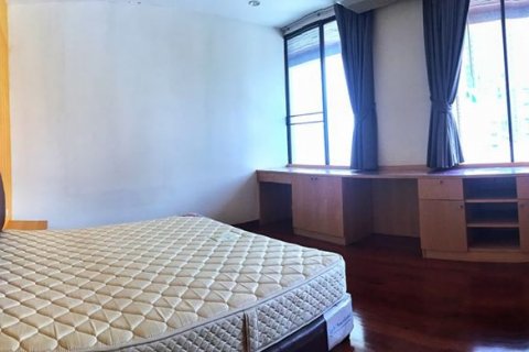 Condominio de 3 dormitorios en Bangkok, Tailandia № 66546 - foto 7