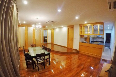 Condominio de 3 dormitorios en Bangkok, Tailandia № 66546 - foto 2