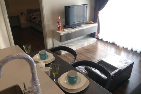 Condominio de 1 dormitorio en Bangkok, Tailandia № 66548 - foto 10