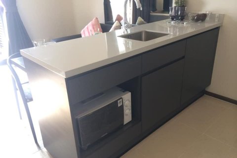 Condominio de 1 dormitorio en Bangkok, Tailandia № 66548 - foto 9