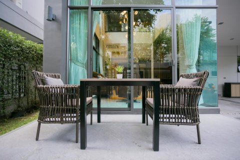 Casa de 3 dormitorios en Bangkok, Tailandia № 168200 - foto 4
