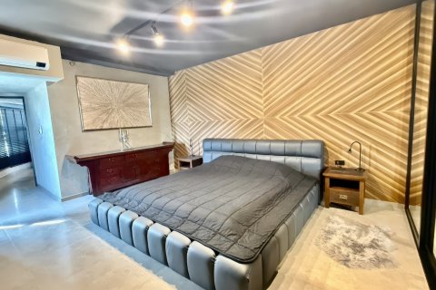 Apartamento de 1 dormitorio en Pattaya, Tailandia № 168199 - foto 13