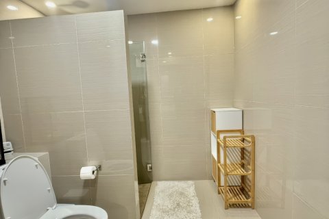 Apartamento de 1 dormitorio en Pattaya, Tailandia № 168199 - foto 21